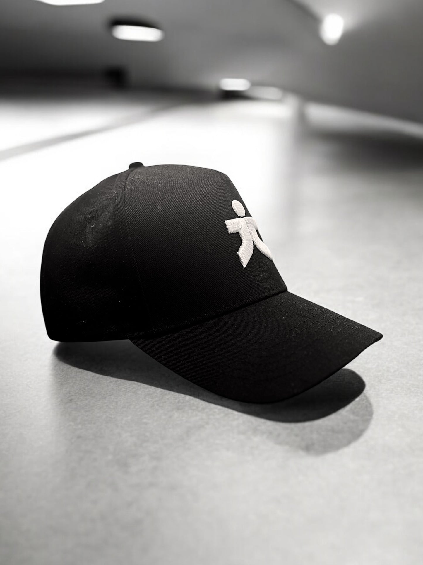 5 Panel Black Cap